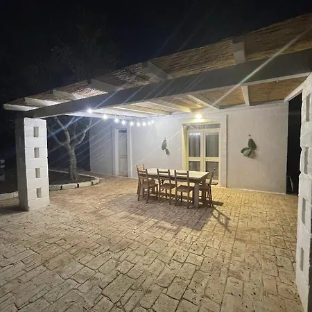 Trullo Maresca With Pool Villa *
